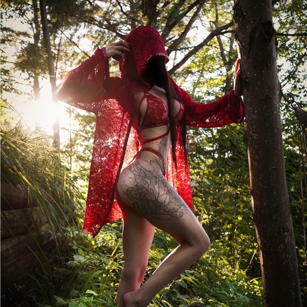 Toxic Vision Devils Garden OOAK Red Lace Robe